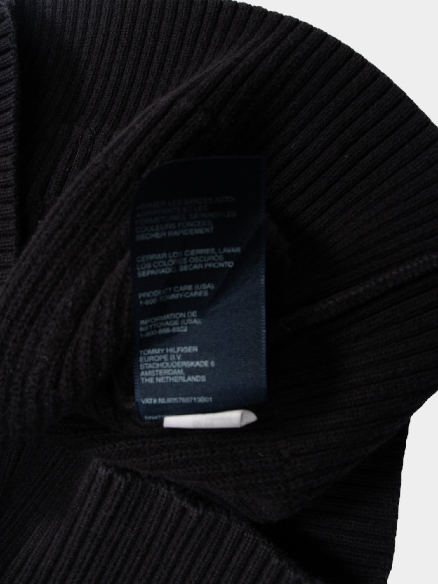 00s Tommy Hilfiger Black Knit Cardigan XL - The Thrift