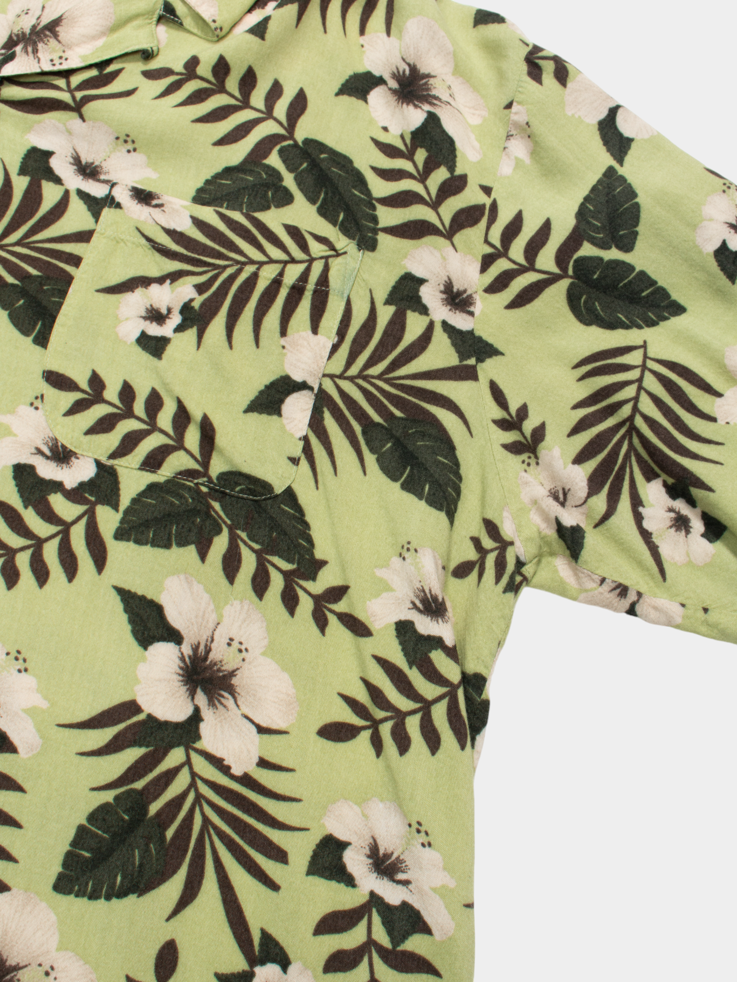 90s Puritan Green Floral Print Shirt L - The Thrift