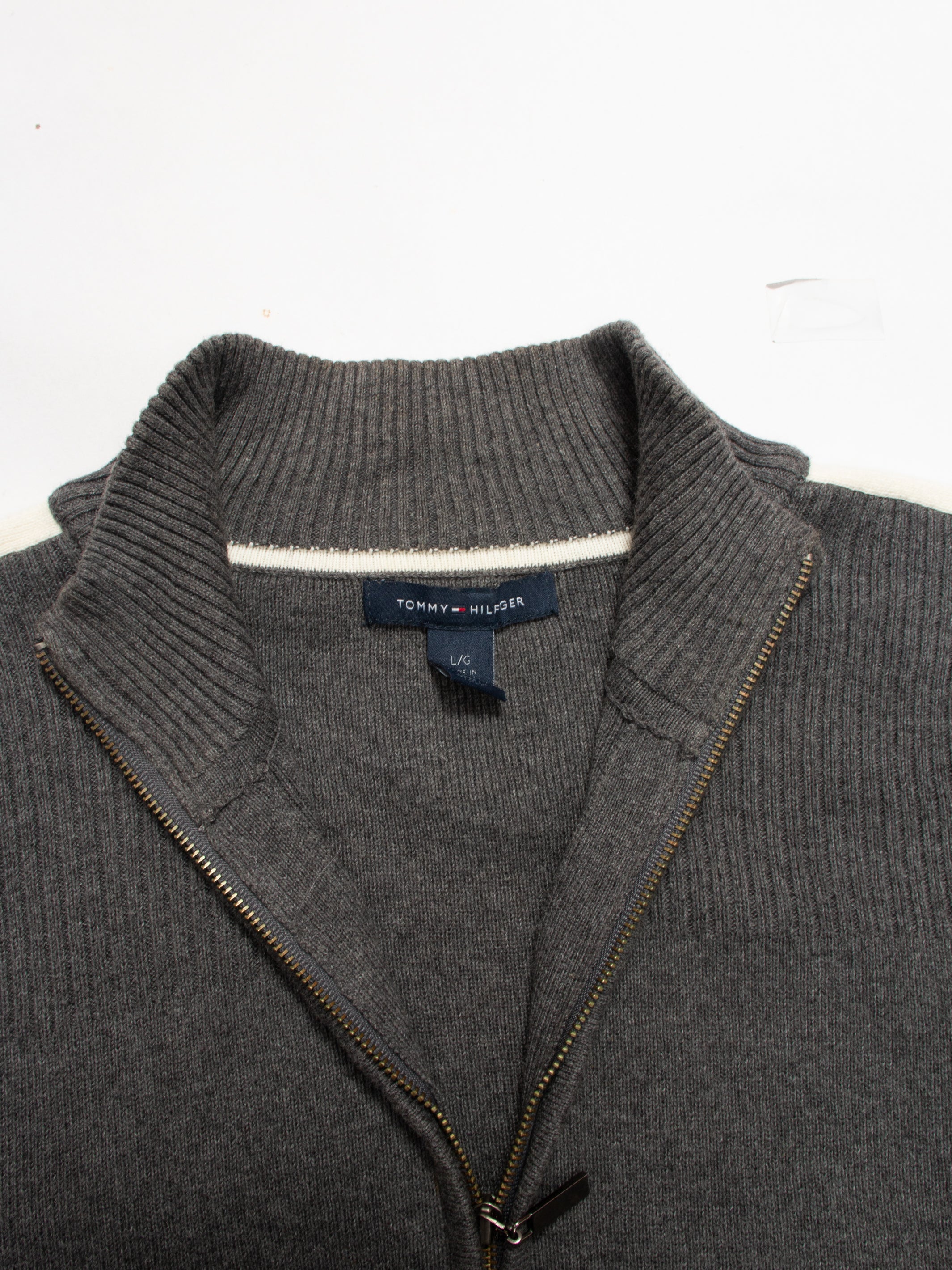 Modern Tommy Hilfiger Grey Knitwear Jumper L - The Thrift