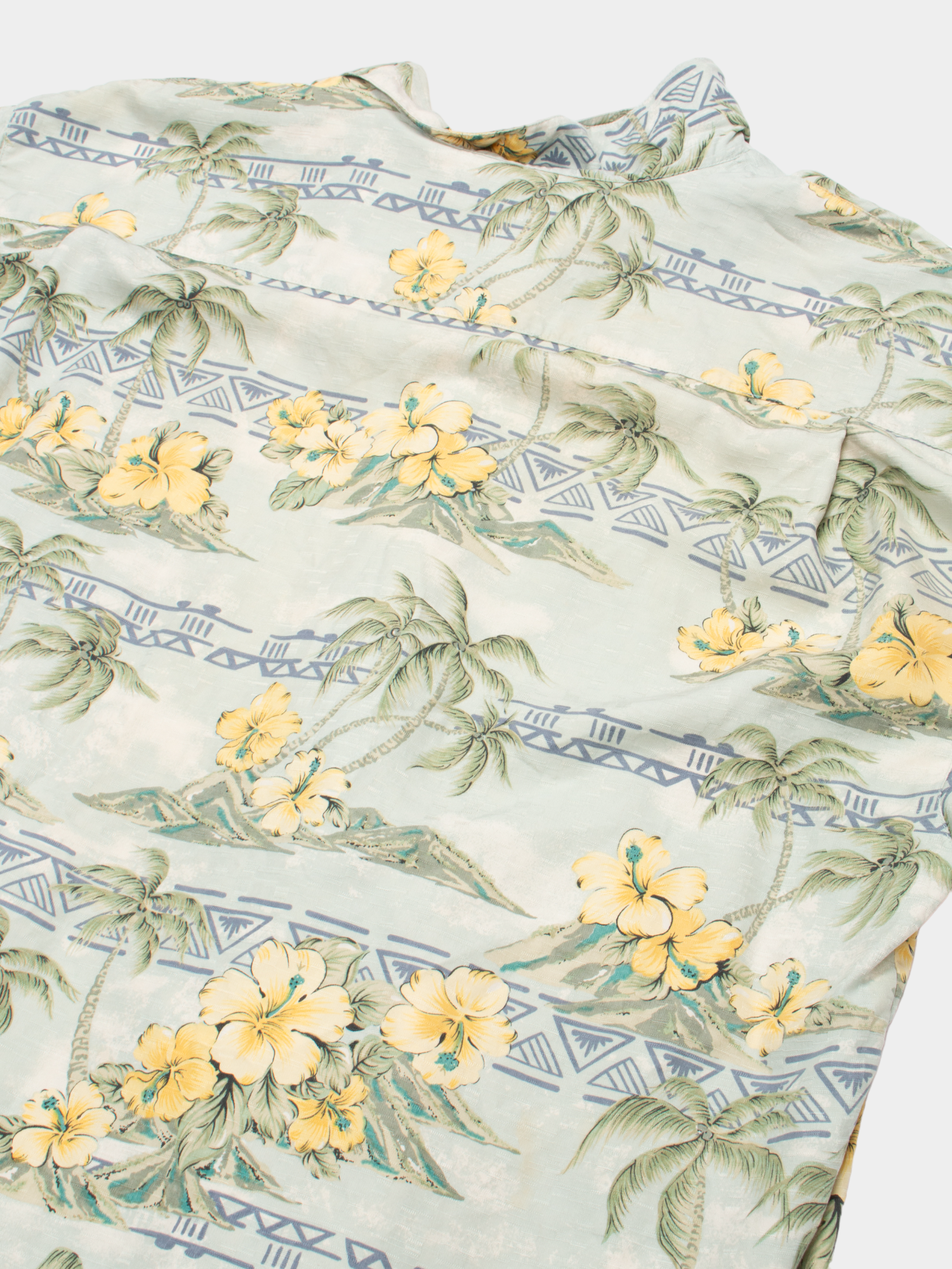 00s Tommy Bahama Flower Print Silk Hawaiian Shirt XL - The Thrift