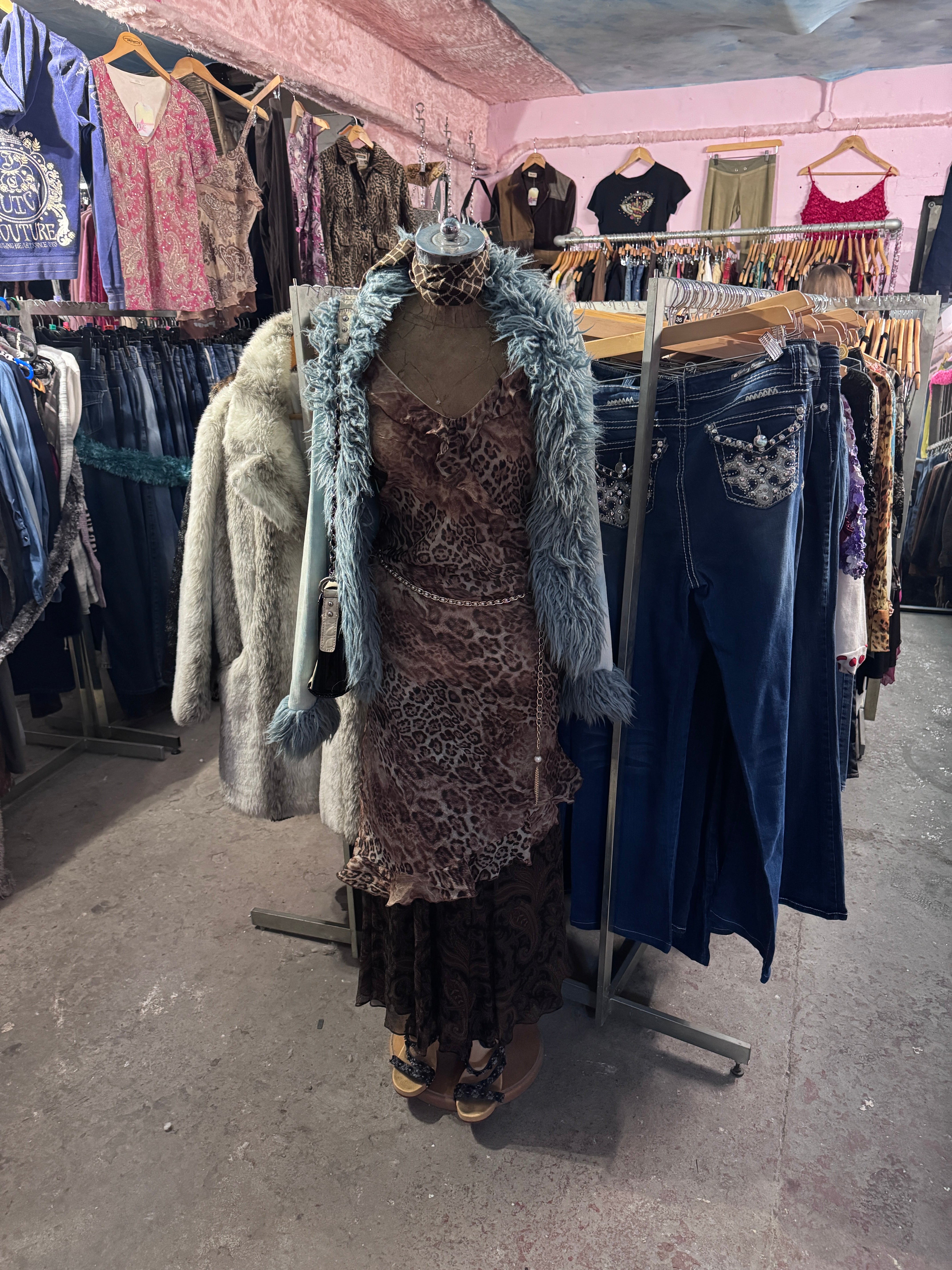 トップス Thrift The Thrift - Online Vintage Clothing Store