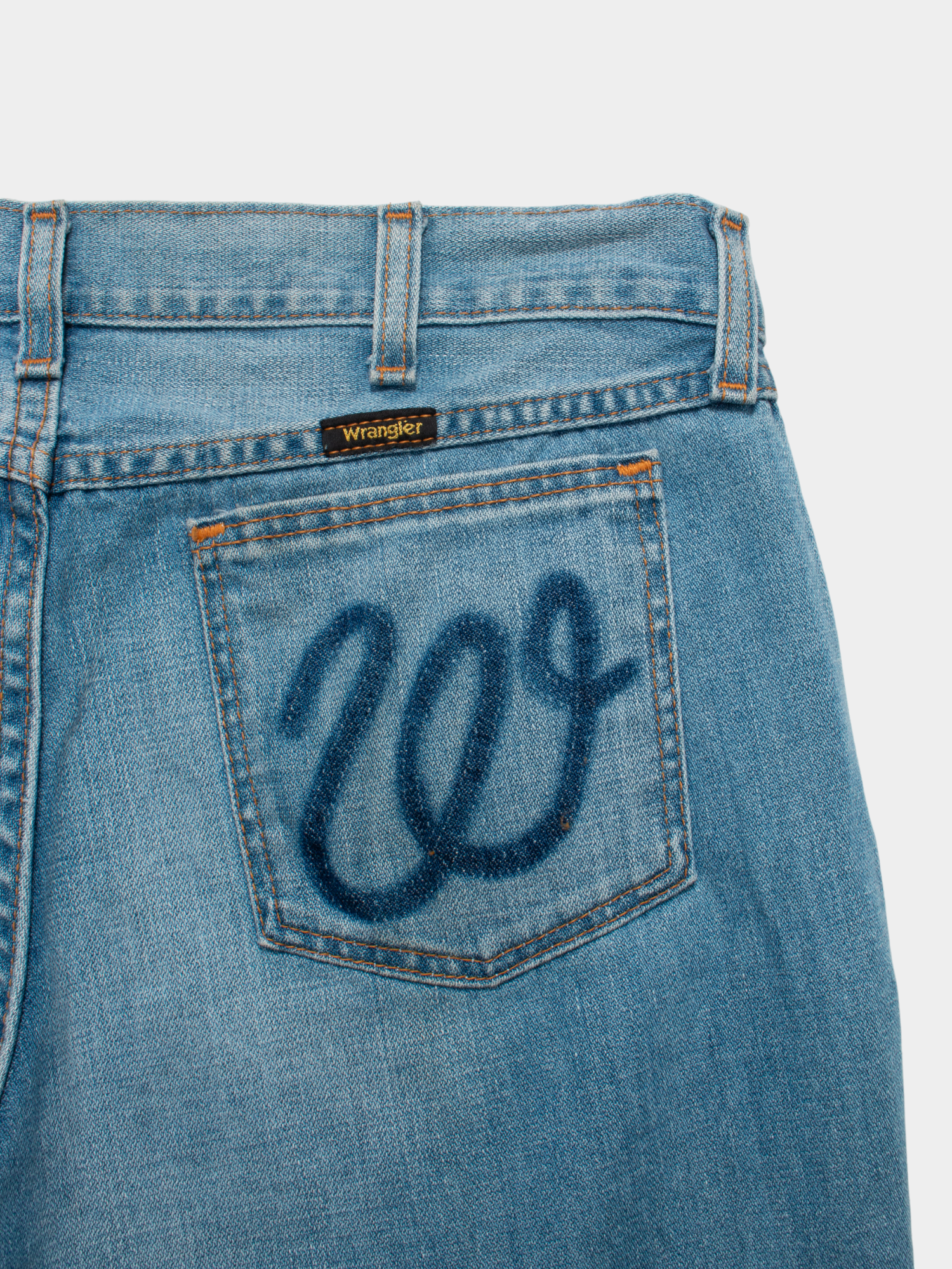 Vintage Wrangler Bell Bottom Mid Rise Jeans 31W NWT - The Thrift