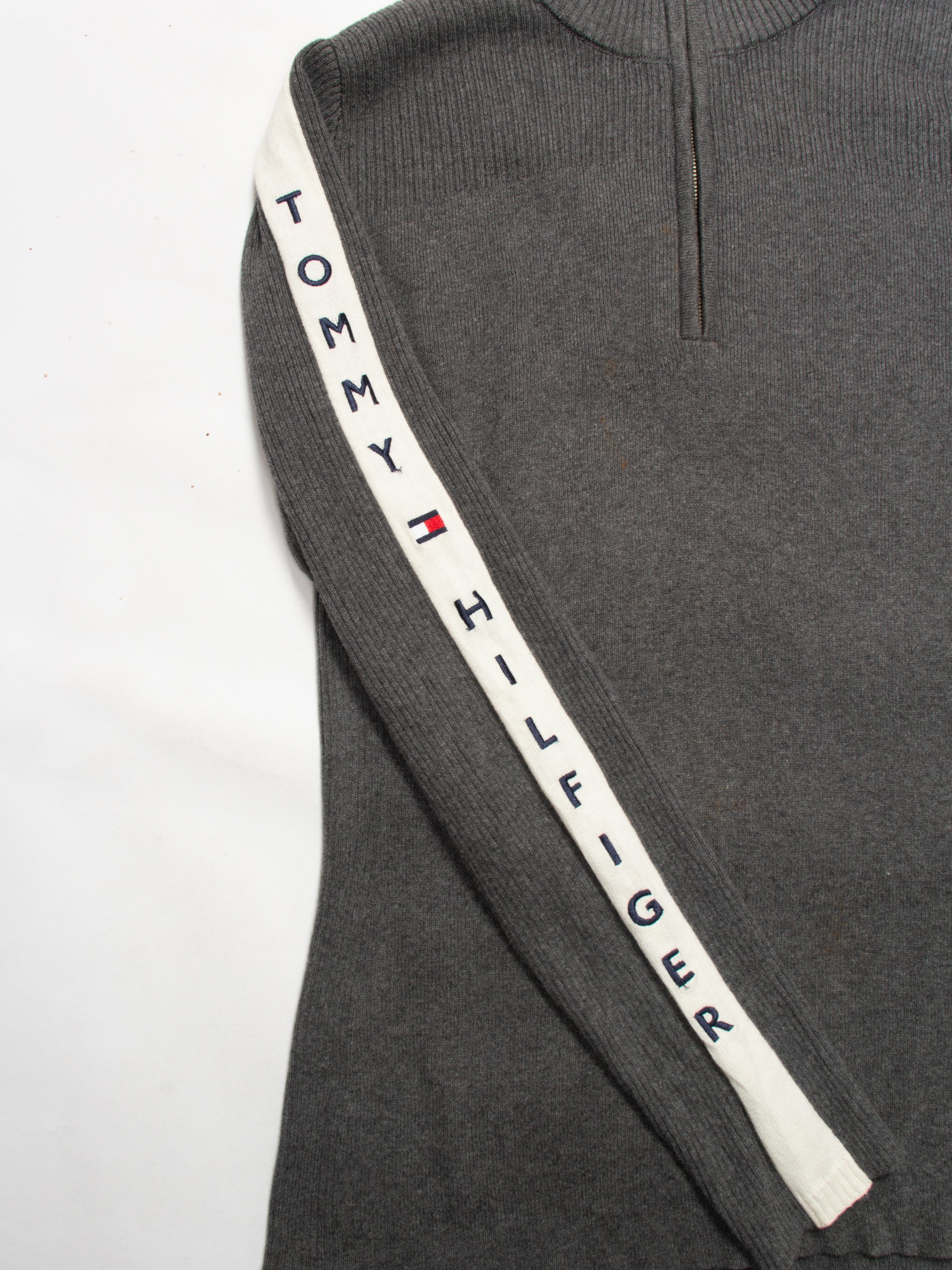 Modern Tommy Hilfiger Grey Knitwear Jumper L - The Thrift