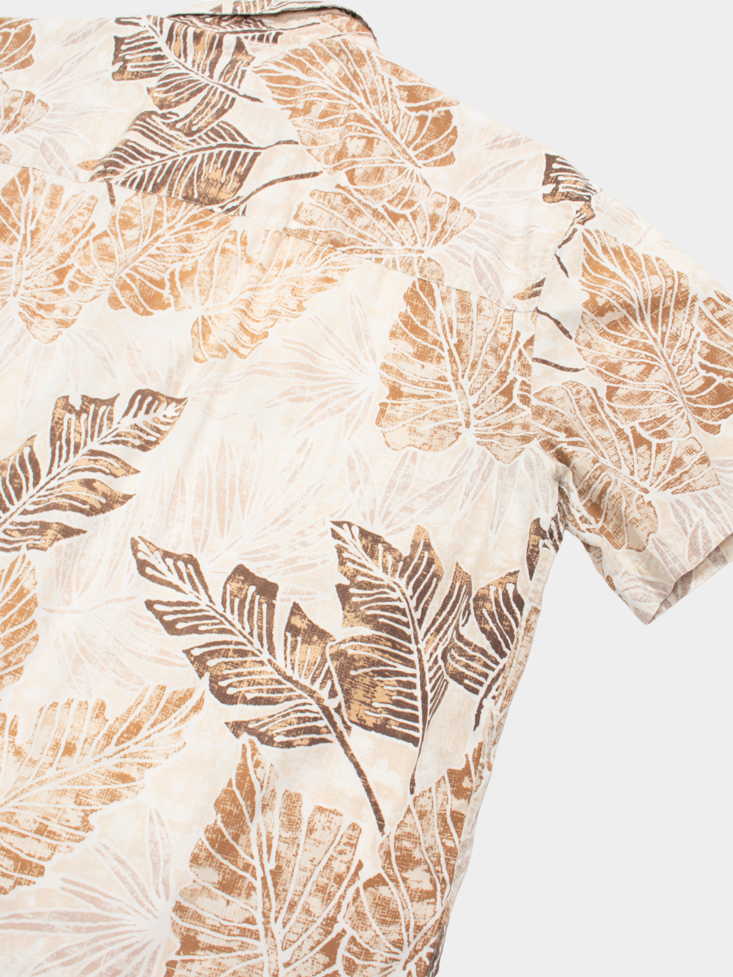 90s Island Shores Beige Leaf Print Cotton Hawaiian Shirt XL - The Thrift